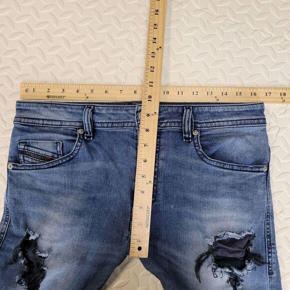 Diesel Jeans Mens 30x32 Thommer Slim Skinny Very Distressed Holes Rock And Roll - Picture 11 of 14